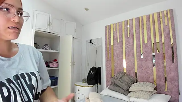 LeahxBarker online show from 03/17/25, 11:00