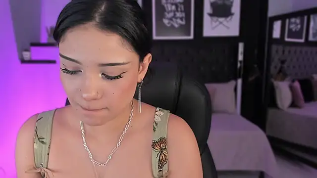 renee shelby  online show from 02/19/26, 08:16