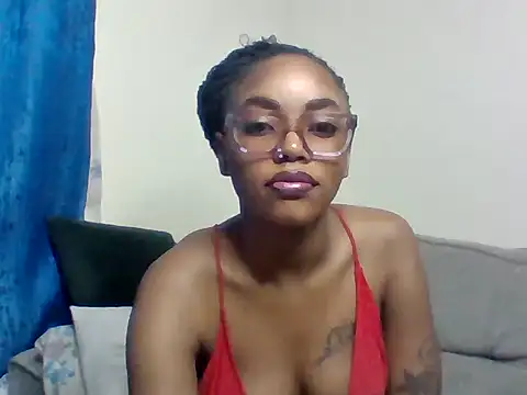 Snapshot of _crystal_princesss chatting on 04/22/26, 09:38 crystal princesss online show from 04/22/26, 09:38