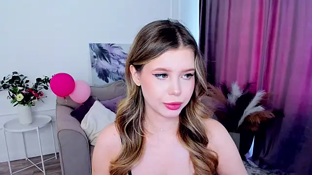 FollowLovee online show from 09/19/25, 11:44