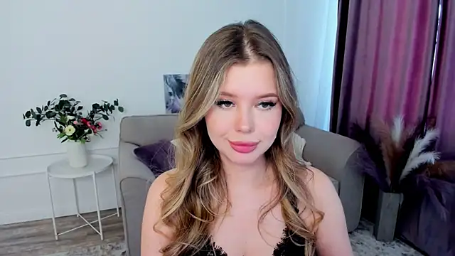 FollowLovee online show from 09/25/25, 12:09