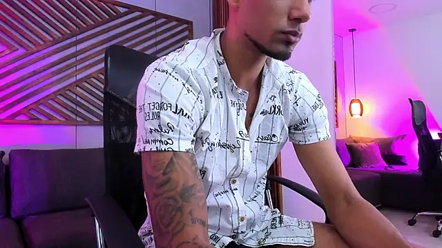 MagnusFrost online show from 01/27/25, 11:33