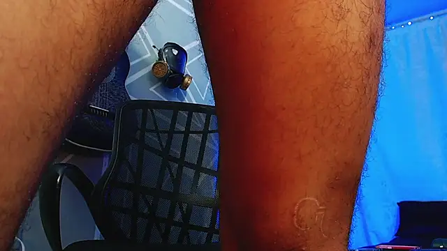 MagnusFrost online show from 02/18/25, 11:19