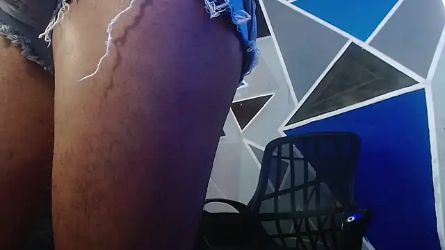 MagnusFrost online show from 10/10/25, 02:54