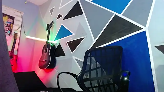 MagnusFrost online show from 12/05/25, 03:37