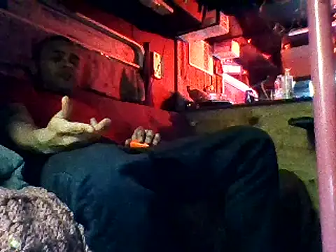 Snapshot of Houstonslong1 chatting on 01/02/25, 09:11 Houstonslong1 online show from 01/02/25, 09:11