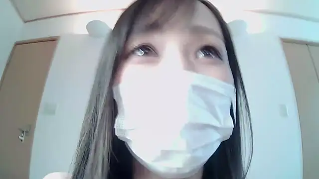 Snapshot of yusa0919 chatting on 12/15/24, 11:53 yusa0919 online show from 12/15/24, 11:53