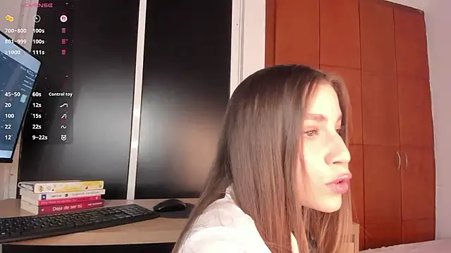 LynnSam  online show from 02/03/26, 10:59