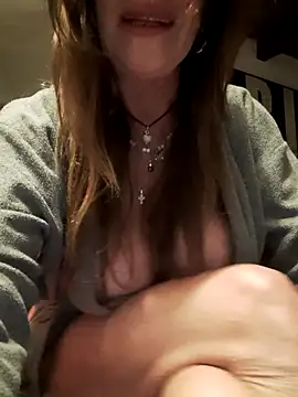 gildamilf online show from 11/24/25, 04:18