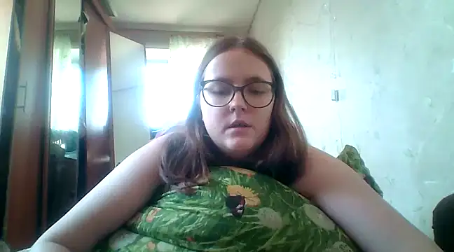 DesireMelissa online show from 02/28/25, 10:41