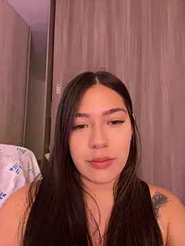 Latina vanessa online show from 02/06/25, 11:48