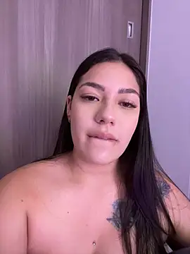Latina vanessa online show from 02/09/25, 11:25