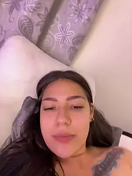 Latina vanessa online show from 03/20/25, 11:23