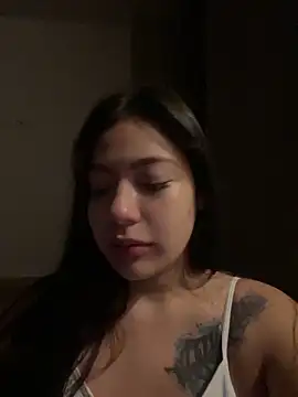 Latina vanessa online show from 12/14/25, 09:25