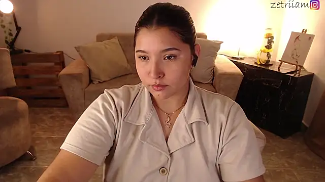 Snapshot of Zetrionn chatting on 11/05/25, 03:06 Zetrionn online show from 11/05/25, 03:06