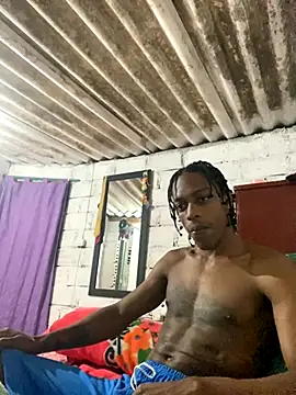 Snapshot of Larry-n-clouds chatting on 11/21/25, 02:54 Larry-n-clouds online show from 11/21/25, 02:54