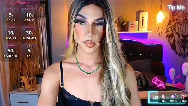 camila hootie online show from 02/11/25, 06:08