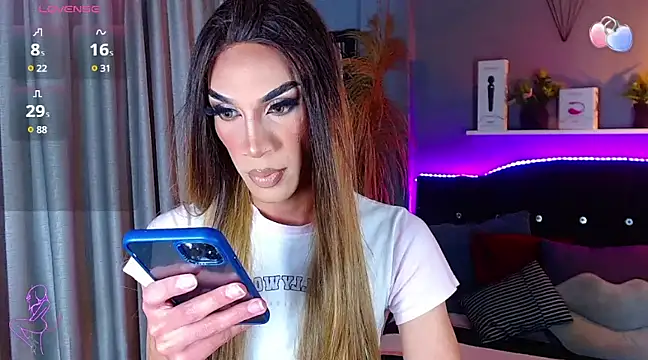 camila hootie online show from 03/04/25, 03:44