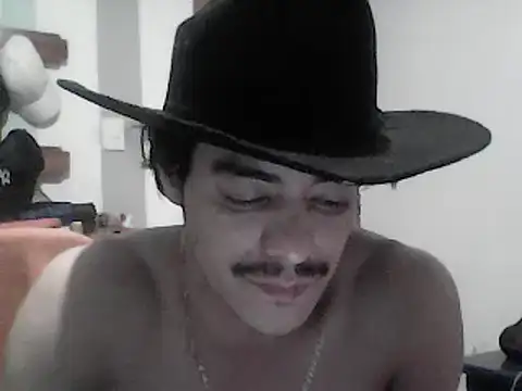 Snapshot of chico_irresistible chatting on 02/12/25, 07:23 chico irresistible online show from 02/12/25, 07:23