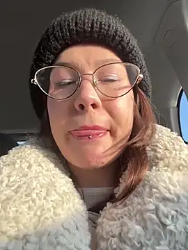 RinaCat online show from 01/08/26, 05:54