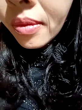 Hana love20 online show from 11/24/25, 06:29