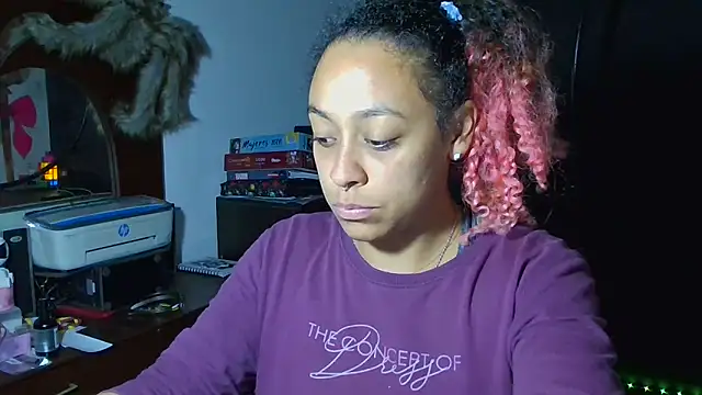 Cata Blue   online show from 11/17/25, 03:40