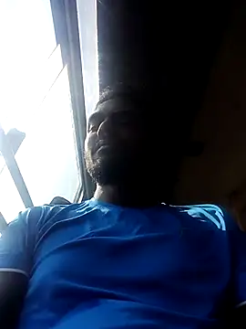 TamizhanKishwin7 online show from 12/02/25, 09:14