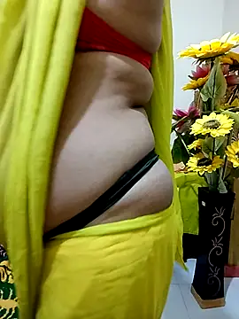 Snapshot of Ameera19 chatting on 01/31/26, 07:11 Ameera19 online show from 01/31/26, 07:11