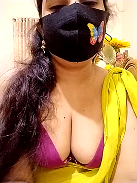 Snapshot of Ameera19 chatting on 02/22/26, 07:23 Ameera19 online show from 02/22/26, 07:23