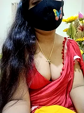 Snapshot of Ameera19 chatting on 03/29/26, 10:37 Ameera19 online show from 03/29/26, 10:37