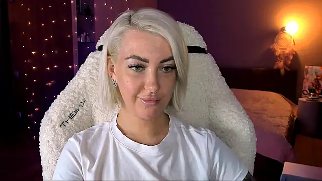 tykioty Miley online show from 02/06/25, 03:41