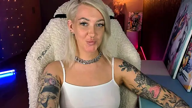 tykioty Miley online show from 05/15/26, 01:40