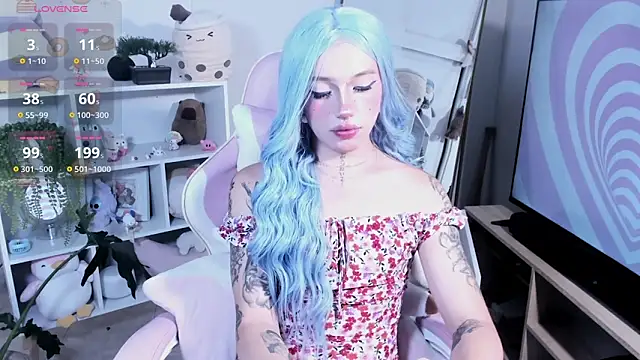 KloeKing   online show from 06/03/26, 06:35