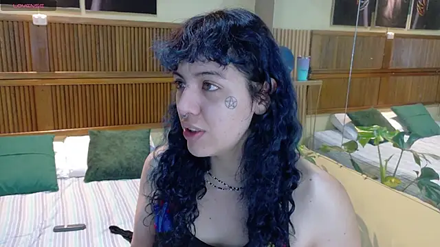 Eli666uwu online show from 05/03/26, 10:21