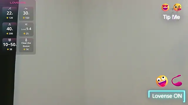 Snapshot of _luna_nyx chatting on 02/15/26, 05:37 luna nyx online show from 02/15/26, 05:37