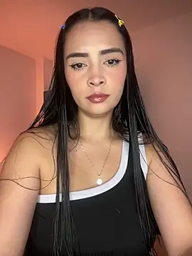 Snapshot of soy_paulina chatting on 02/06/26, 03:33 soy paulina online show from 02/06/26, 03:33