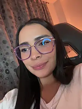 Snapshot of soy_paulina chatting on 02/20/26, 06:26 soy paulina online show from 02/20/26, 06:26