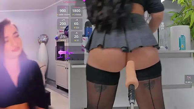 Snapshot of luckyalice_ chatting on 09/12/25, 07:03 luckyalice  online show from 09/12/25, 07:03