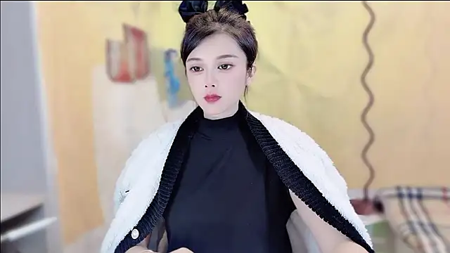 VIWVI online show from 11/08/25, 05:40