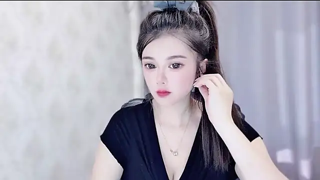 Snapshot of VIWVI chatting on 02/07/26, 05:11 VIWVI online show from 02/07/26, 05:11