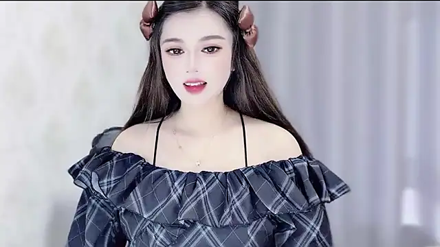 Snapshot of VIWVI chatting on 02/08/26, 05:33 VIWVI online show from 02/08/26, 05:33