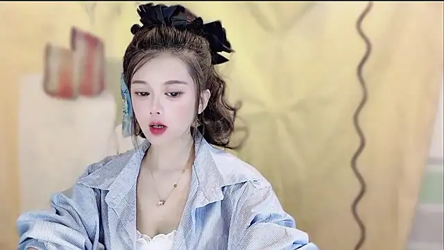 Snapshot of VIWVI chatting on 03/10/26, 04:50 VIWVI online show from 03/10/26, 04:50