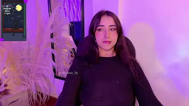 ANNE HONEY55 online show from 05/11/26, 12:05