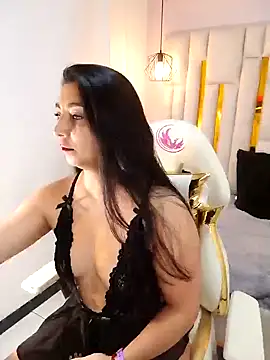 Karla hernandez  online show from 03/20/25, 11:05