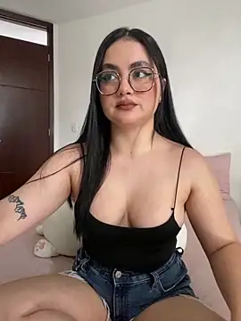 montmariana online show from 06/19/26, 06:34