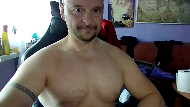 Sports-beast online show from 05/06/26, 05:57