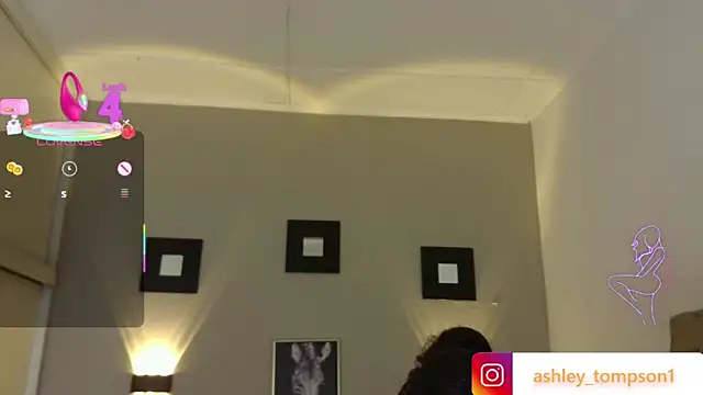 Snapshot of ashley_Tompson1 chatting on 02/27/25, 06:31 ashley Tompson1 online show from 02/27/25, 06:31