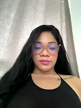 Snapshot of ashley_Tompson1 chatting on 11/05/25, 12:05 ashley Tompson1 online show from 11/05/25, 12:05