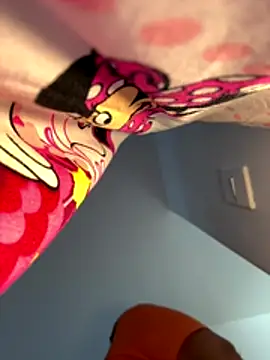 Snapshot of ashley_Tompson1 chatting on 11/29/25, 01:03 ashley Tompson1 online show from 11/29/25, 01:03