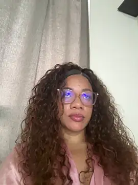 Snapshot of ashley_Tompson1 chatting on 04/08/26, 12:16 ashley Tompson1 online show from 04/08/26, 12:16
